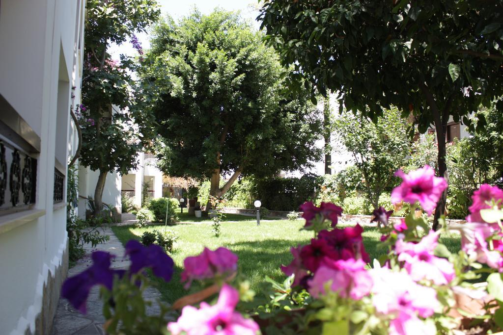 Toloman Hotel Bitez Beach מראה חיצוני תמונה