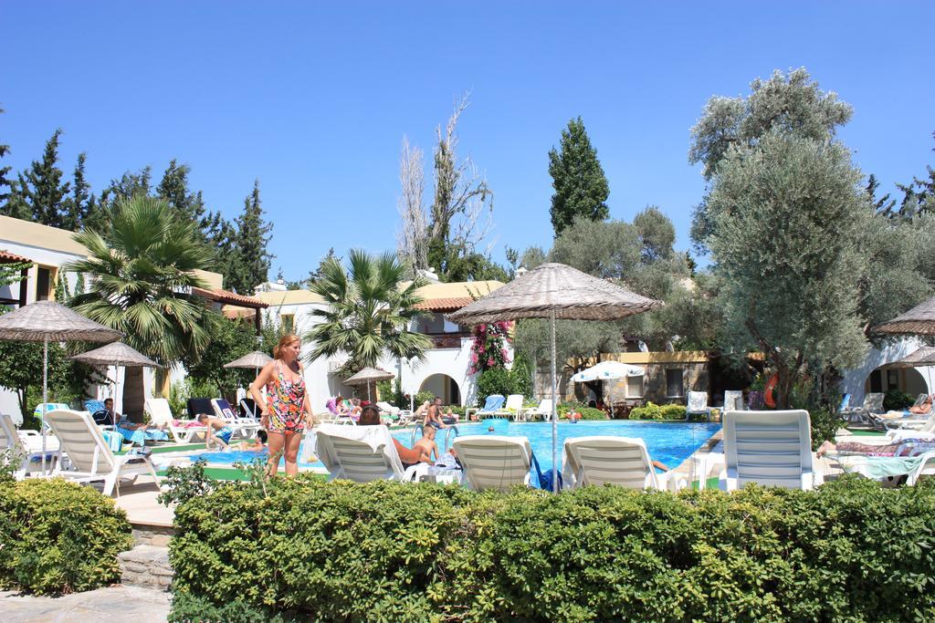 Toloman Hotel Bitez Beach מראה חיצוני תמונה