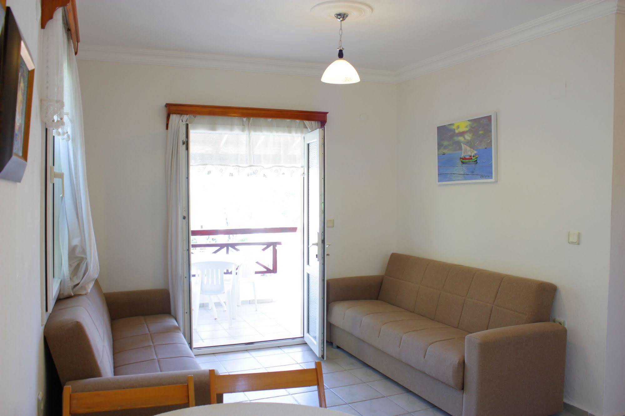 Toloman Hotel Bitez Beach מראה חיצוני תמונה